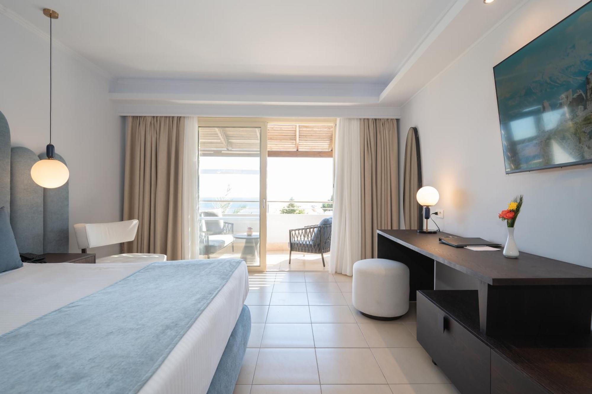 Deluxe Tweepersoonskamer met 1 of 2 Bedden en Uitzicht op Zee