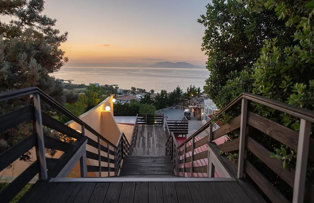 Grand Blue Beach Hotel-1